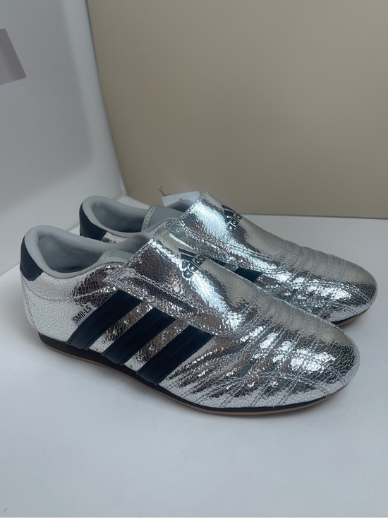 adidas Shoes - Adidas Originals Taekwondo Women’s Leather Silver Metallic Black Sneakers 6.5
